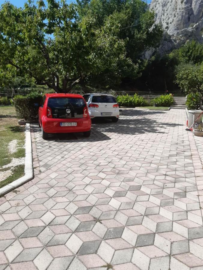 Apartmani Lisicina أوميس المظهر الخارجي الصورة